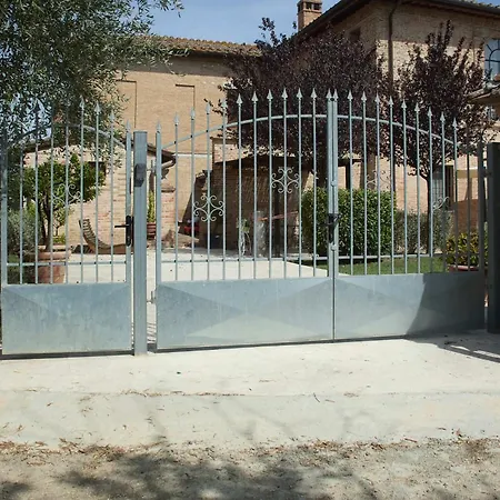 Porta Romana A 2km Il Nido Romantico A 公寓 锡耶纳